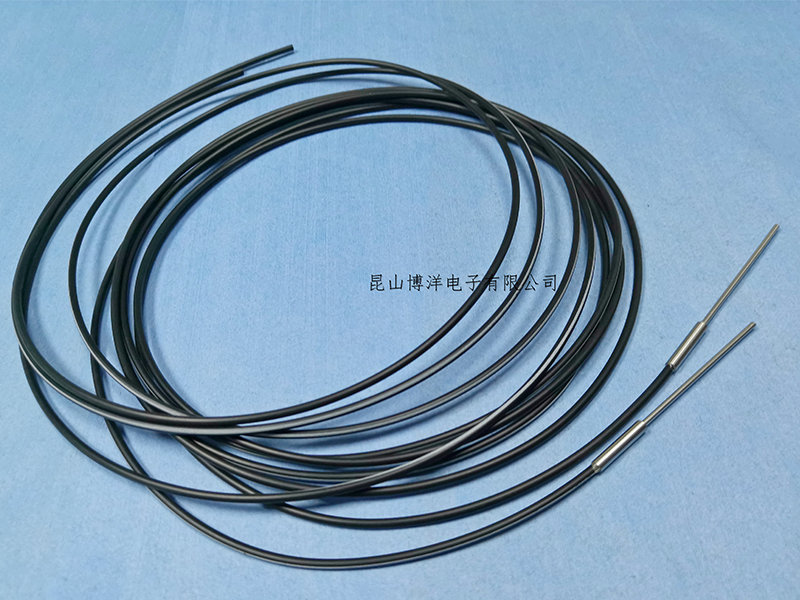 大量钻机光纤线